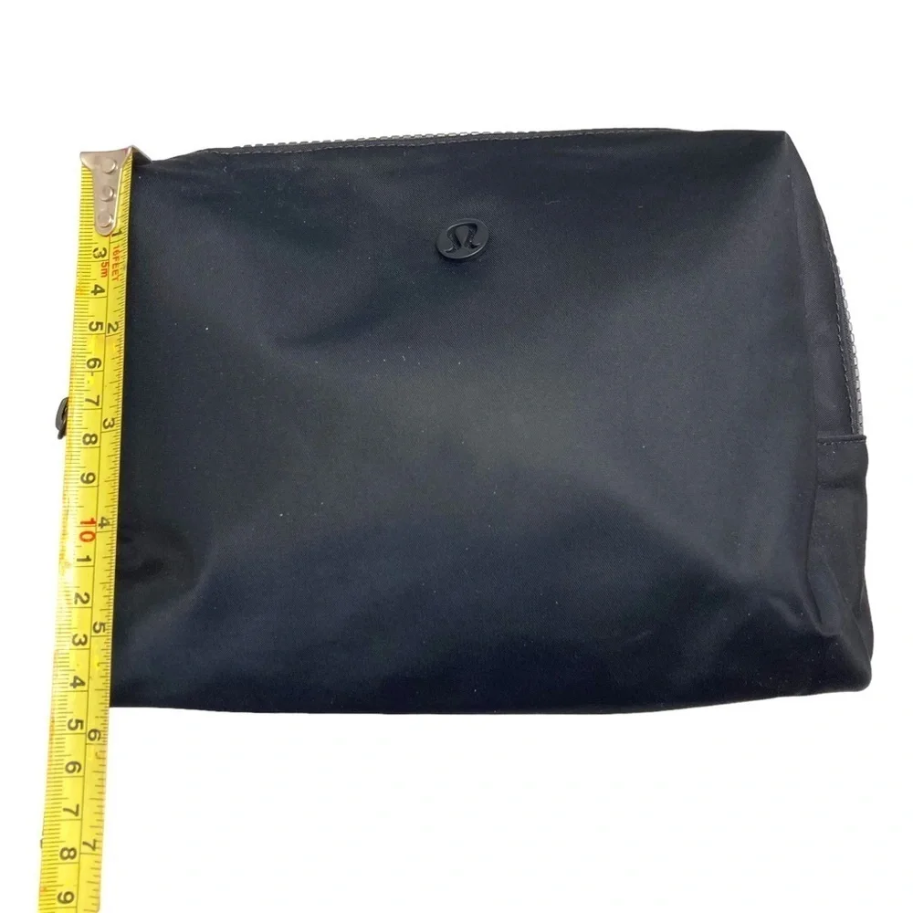Lululemon black nylon clutch case pouch